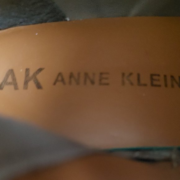 Anne Klein Vanya - Picture 8 of 8